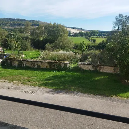 Maison En Bord De Meuse Aux Portes De La Rn4 Ourches-sur-Meuse